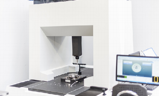 三座標(biāo)測量機